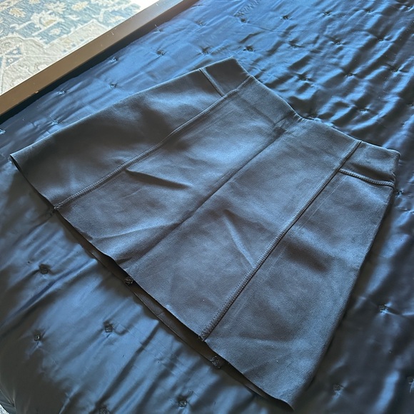 Joe Fresh Elegant Black Skirt - Picture 5 of 7